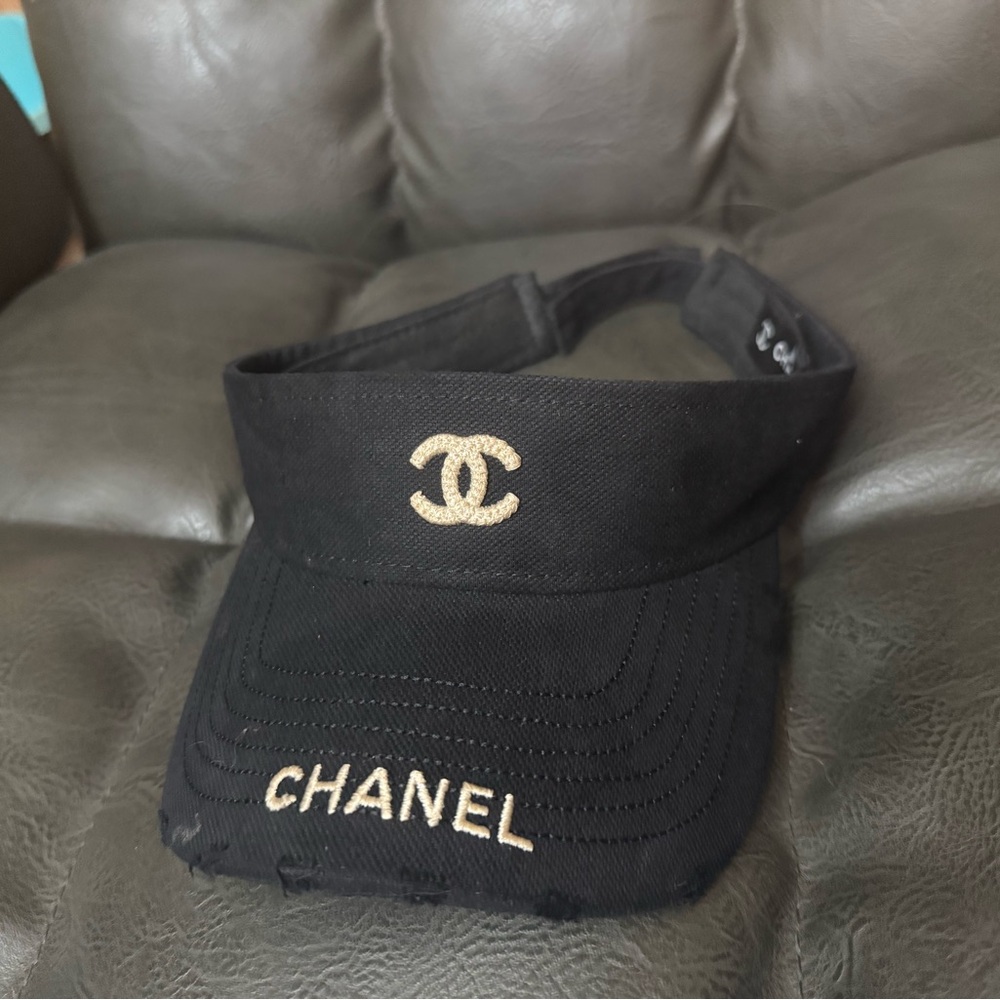 Cute “designer” visor.